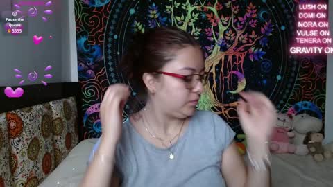 Snapshot of agata_a chatting on January 28, 2:10 pm Hanna online show from January 28, 2:10 pm