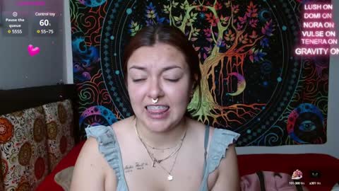 Snapshot of agata_a chatting on February 7, 5:51 pm Hanna online show from February 7, 5:51 pm