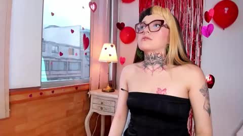 Agata Volkov online show from February 14, 8:27 pm