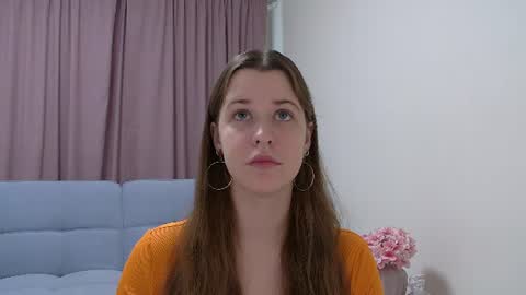 Snapshot of agataaisitt chatting on June 21, 6:05 am Agata Aisitt online show from June 21, 6:05 am