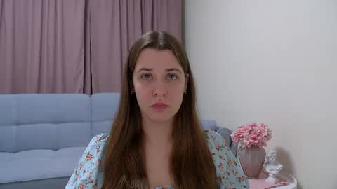Snapshot of agataaisitt chatting on June 28, 5:35 am Agata Aisitt online show from June 28, 5:35 am