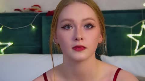 AgataFoxley online show from December 13, 8:14 pm