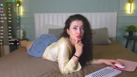 Snapshot of agatamercer chatting on June 29, 5:13 pm Agata online show from June 29, 5:13 pm