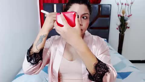 johana online show from November 27, 4:09 pm