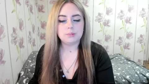 Snapshot of agatasweeti chatting on June 11, 10:08 pm Agata online show from June 11, 10:08 pm