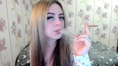 Snapshot of agatasweeti chatting on June 24, 10:42 pm Agata online show from June 24, 10:42 pm