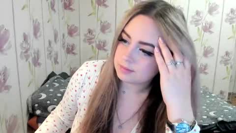 Snapshot of agatasweeti chatting on July 9, 10:47 pm Agata online show from July 9, 10:47 pm