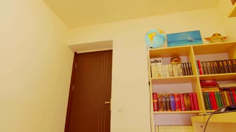 Agatha online show from March 25, 6:08 am