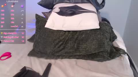 Agatha online show from March 25, 1:50 pm