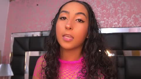 Snapshot of agatha_collinss chatting on January 22, 7:13 pm Val inst agatha clls online show from January 22, 7:13 pm