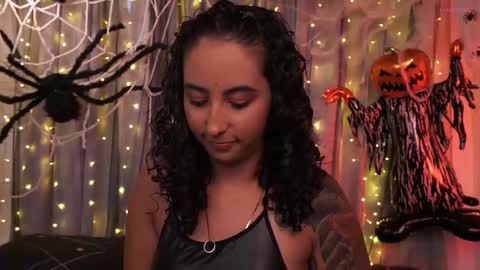 Snapshot of agatha_collinss chatting on October 7, 7:22 pm Val inst agatha clls online show from October 7, 7:22 pm