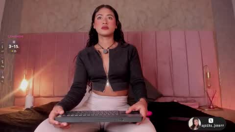 agatha_jener online show from January 19, 11:25 am