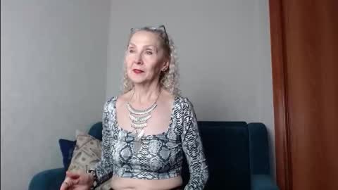 Agatha online show from October 22, 9:42 am