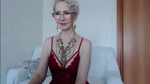 Agatha online show from November 18, 4:39 am