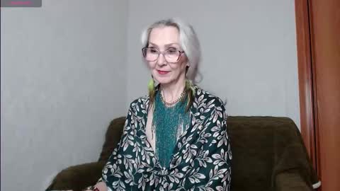 Agatha online show from December 22, 4:04 pm