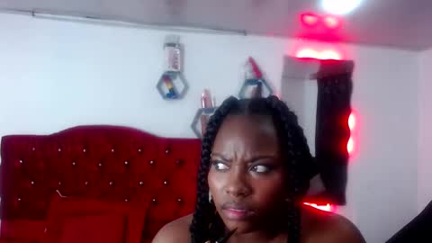 Snapshot of agatha_prime chatting on December 7, 5:15 am CAROLINA online show from December 7, 5:15 am