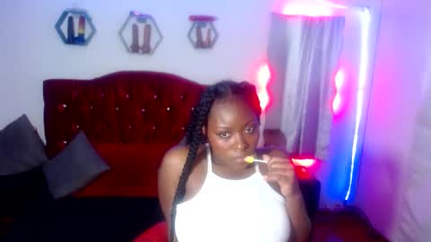 Snapshot of agatha_prime chatting on January 29, 2:30 am CAROLINA online show from January 29, 2:30 am