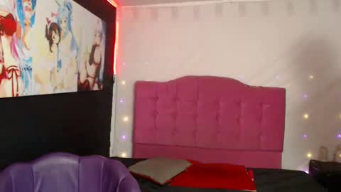 Snapshot of agatha_prime chatting on February 15, 1:42 am CAROLINA online show from February 15, 1:42 am