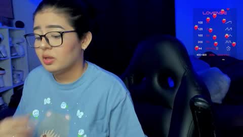 Cat online show from October 20, 6:47 am