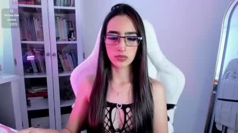 agathablair4 online show from June 22, 12:24 pm