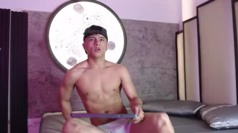 Agathe  Caius online show from February 22, 3:18 am