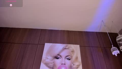    online show from December 16, 11:10 pm