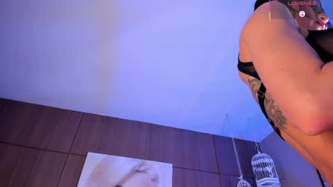    online show from April 10, 11:09 pm