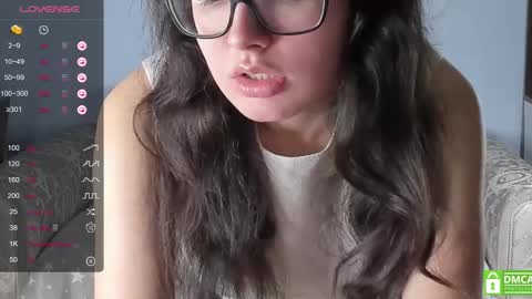 Snapshot of agattasmith chatting on March 4, 5:45 pm AgattaSmith online show from March 4, 5:45 pm