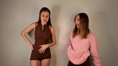 Snapshot of agent_provocateur2 chatting on December 22, 5:37 am Monica and Bella online show from December 22, 5:37 am