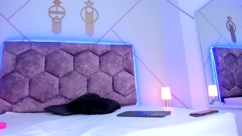 Aggy online show from January 16, 11:06 pm