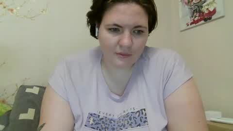 Snapshot of aglaya_fame chatting on December 8, 8:36 pm Aglaya Fame online show from December 8, 8:36 pm