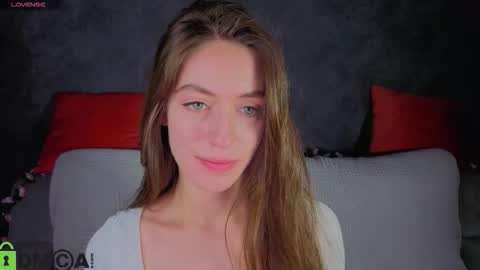 Snapshot of agnes_wells chatting on November 28, 10:18 am agnes wells online show from November 28, 10:18 am