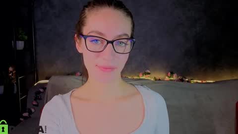 Snapshot of agnes_wells chatting on December 2, 9:25 am agnes wells online show from December 2, 9:25 am