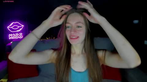 agnes wells online show from April 13, 1:11 am