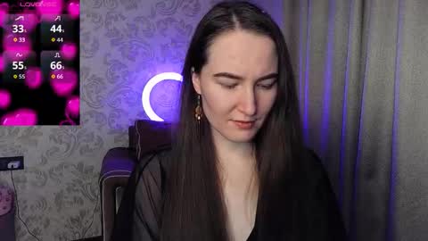 Agnes online show from February 8, 9:40 pm