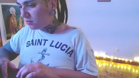 Agness online show from November 14, 12:20 am