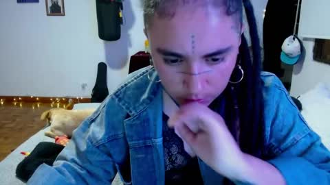 Agness online show from March 28, 2:33 am