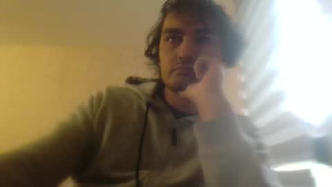 Snapshot of ahbehbi12 chatting on April 14, 7:14 am ahbehbi12 online show from April 14, 7:14 am