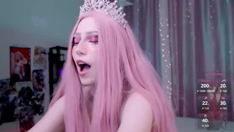 Snapshot of ahegame chatting on October 10, 2:49 pm Coraline online show from October 10, 2:49 pm