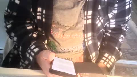 Snapshot of ahmole chatting on December 29, 8:22 am Ole online show from December 29, 8:22 am