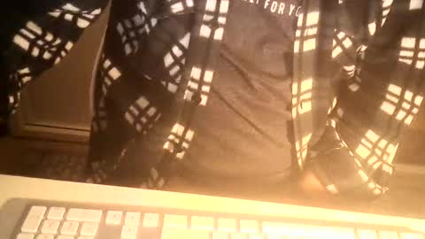 Snapshot of ahmole chatting on January 2, 3:15 am Ole online show from January 2, 3:15 am