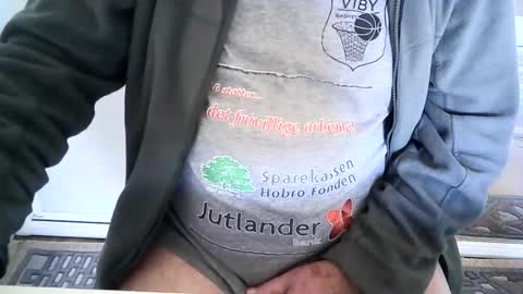 Snapshot of ahmole chatting on February 19, 3:52 pm Ole online show from February 19, 3:52 pm