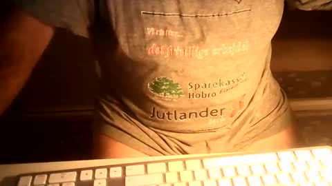 Snapshot of ahmole chatting on May 9, 1:33 am Ole online show from May 9, 1:33 am