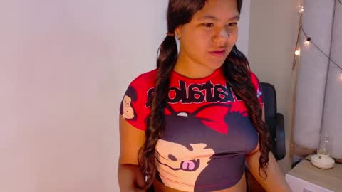 AHSLY online show from April 5, 12:02 pm