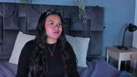 AHSLY online show from May 31, 11:39 am