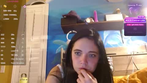 Kat online show from April 22, 8:28 am