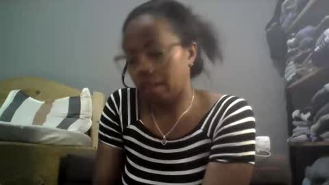 Snapshot of aicha_boobs chatting on October 10, 4:17 pm Aicha boobs online show from October 10, 4:17 pm