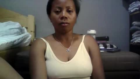 Aicha boobs online show from February 21, 7:04 pm