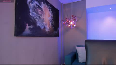 aidajoness online show from October 20, 11:32 am