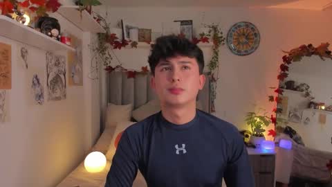 A H  online show from November 11, 12:54 am